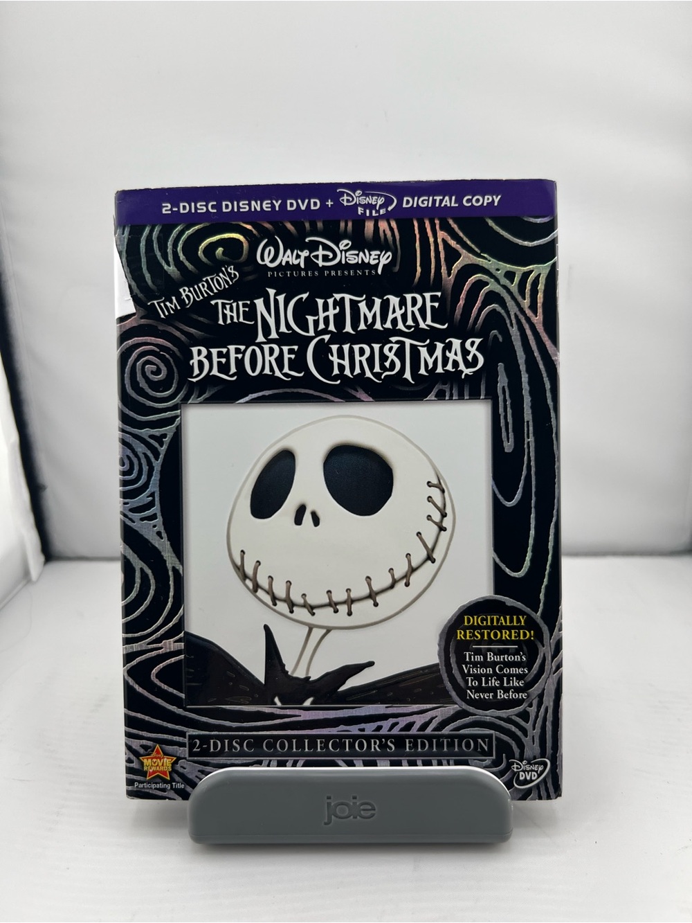 📀Disney The Nightmare Before Christmas DVD - Black, White, Purple